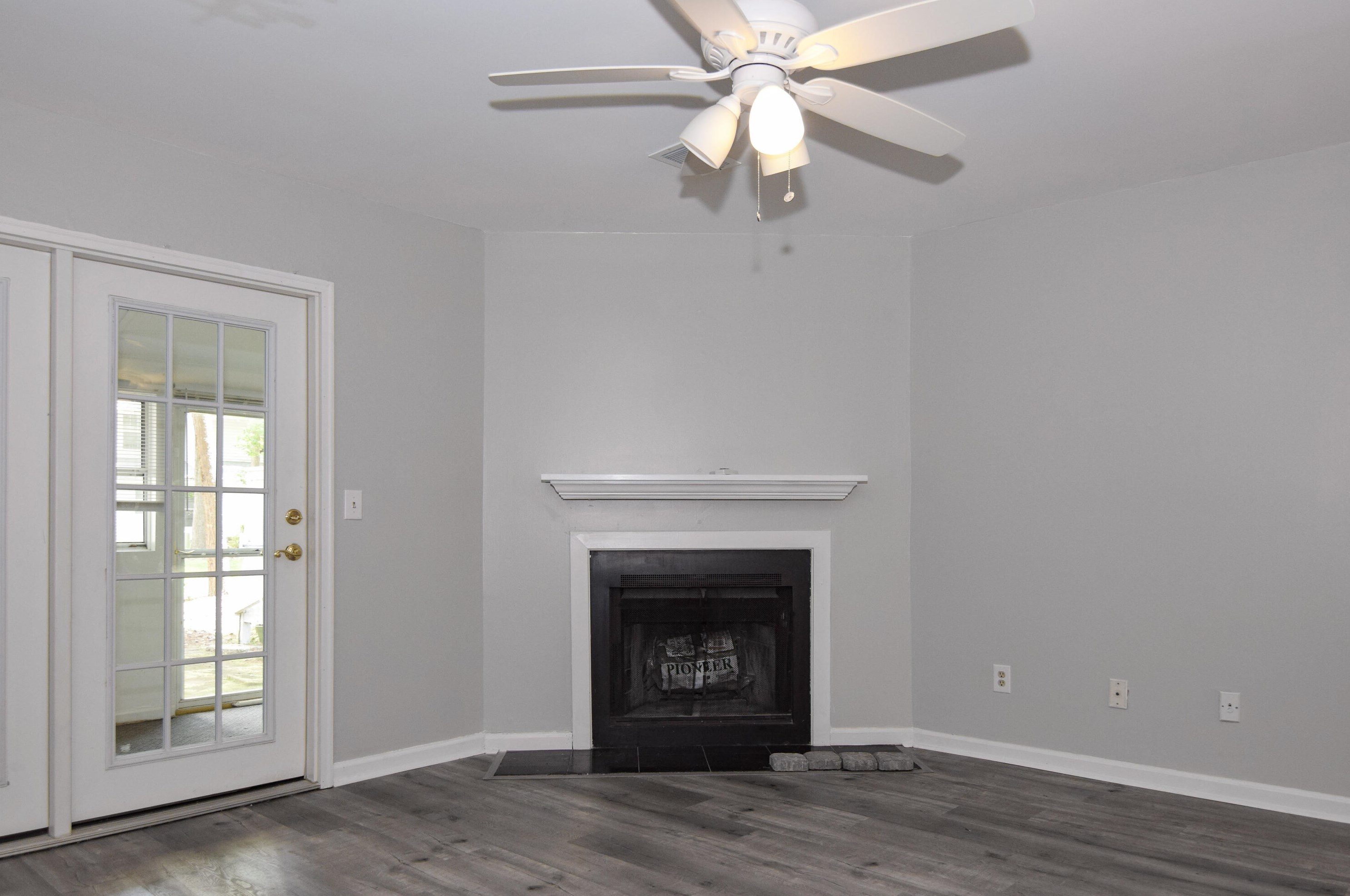7880 Champion Way #c, Charleston, SC