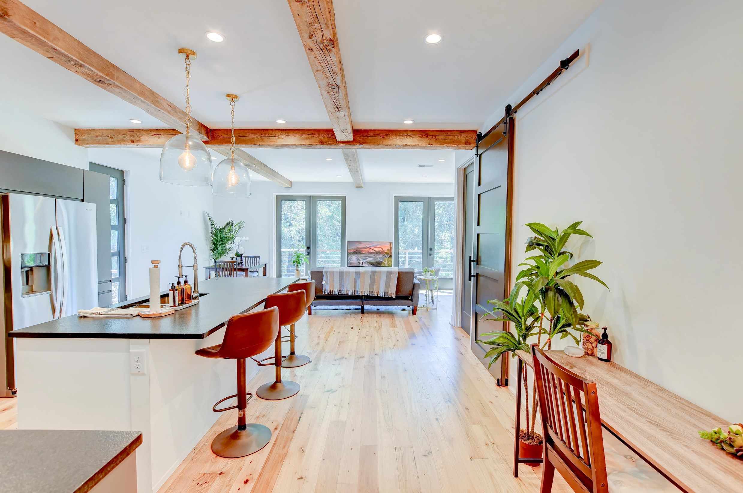 1965 Central Park Rd, Charleston SC  29412-2817 exterior