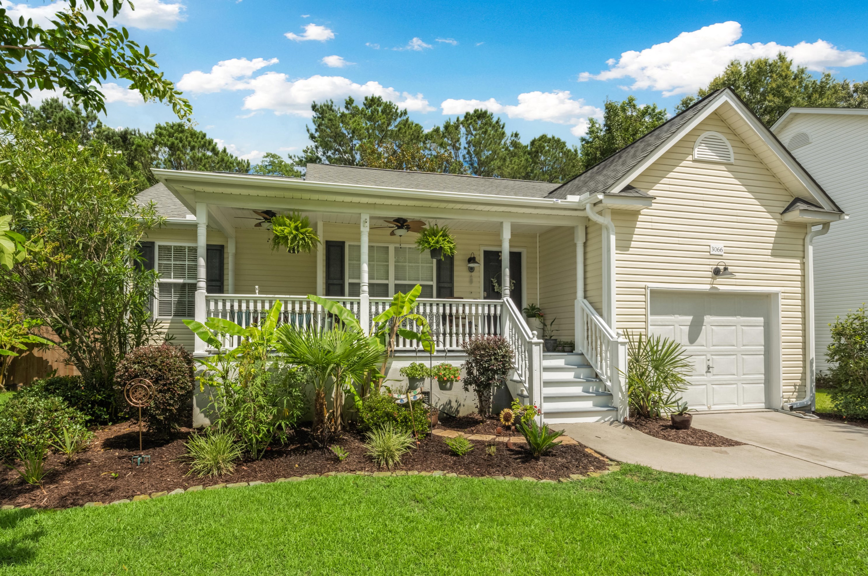 3066 Penny Ln, Johns Island, SC 29455