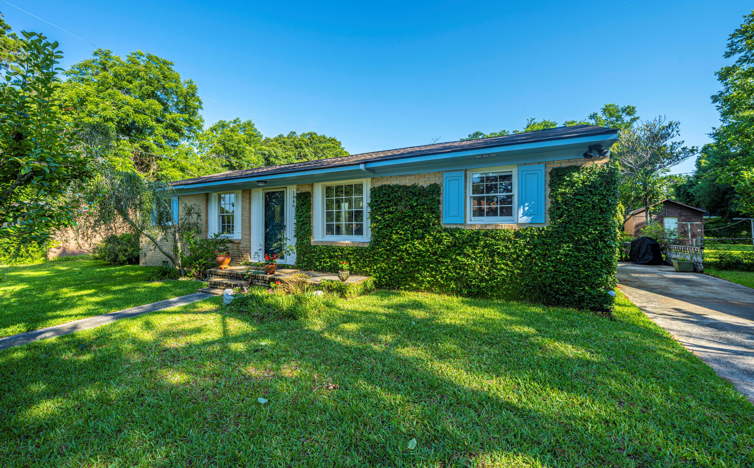1446 Short St, Charleston, SC 29412-3426