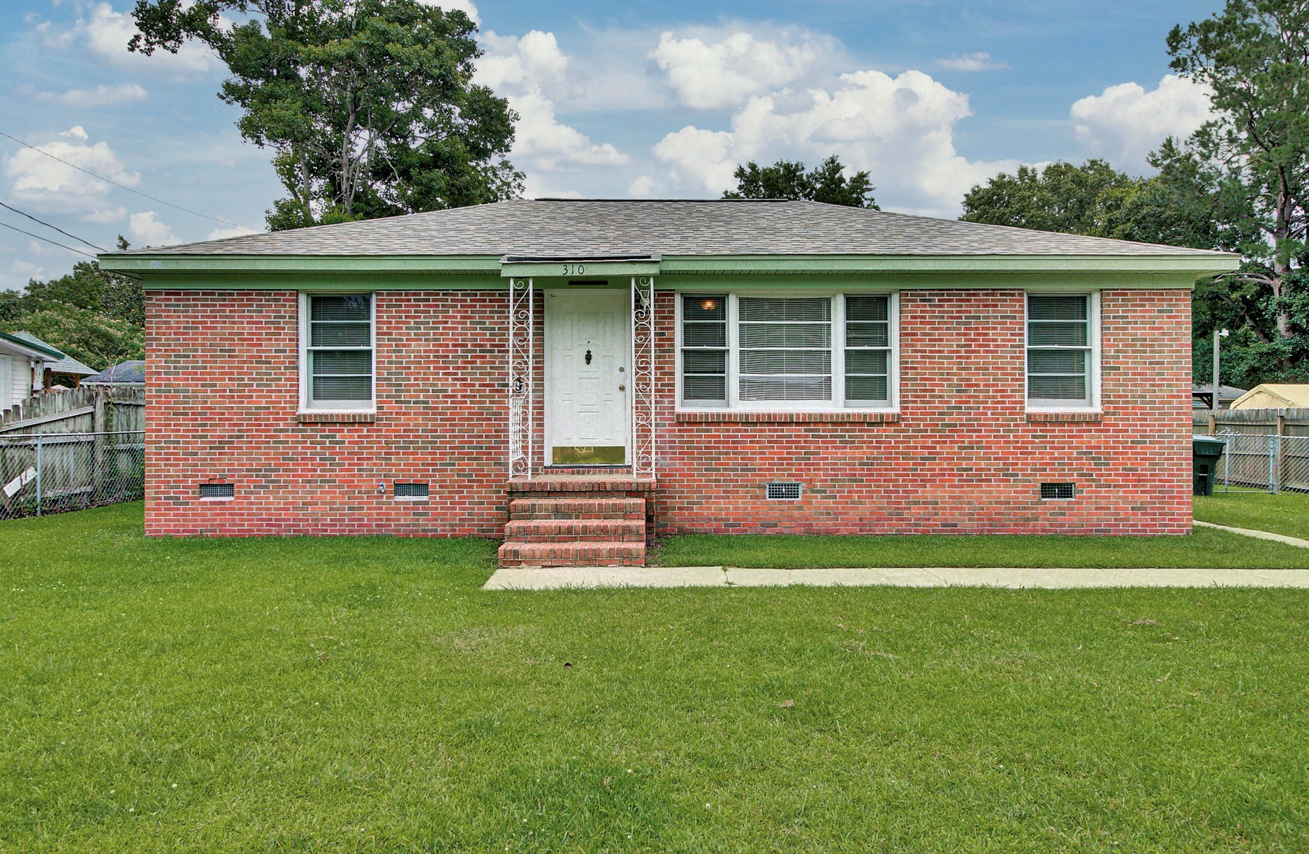 310 Jean Wells Dr, Charleston, SC 29445-3522