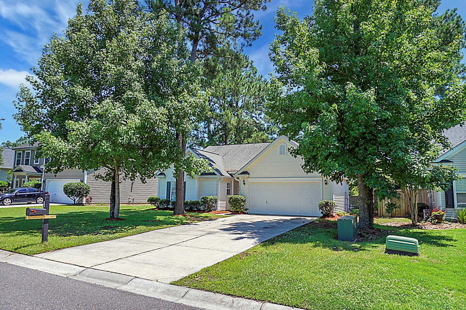 1413 Crossbill Trl, Charleston, SC 29410-8231