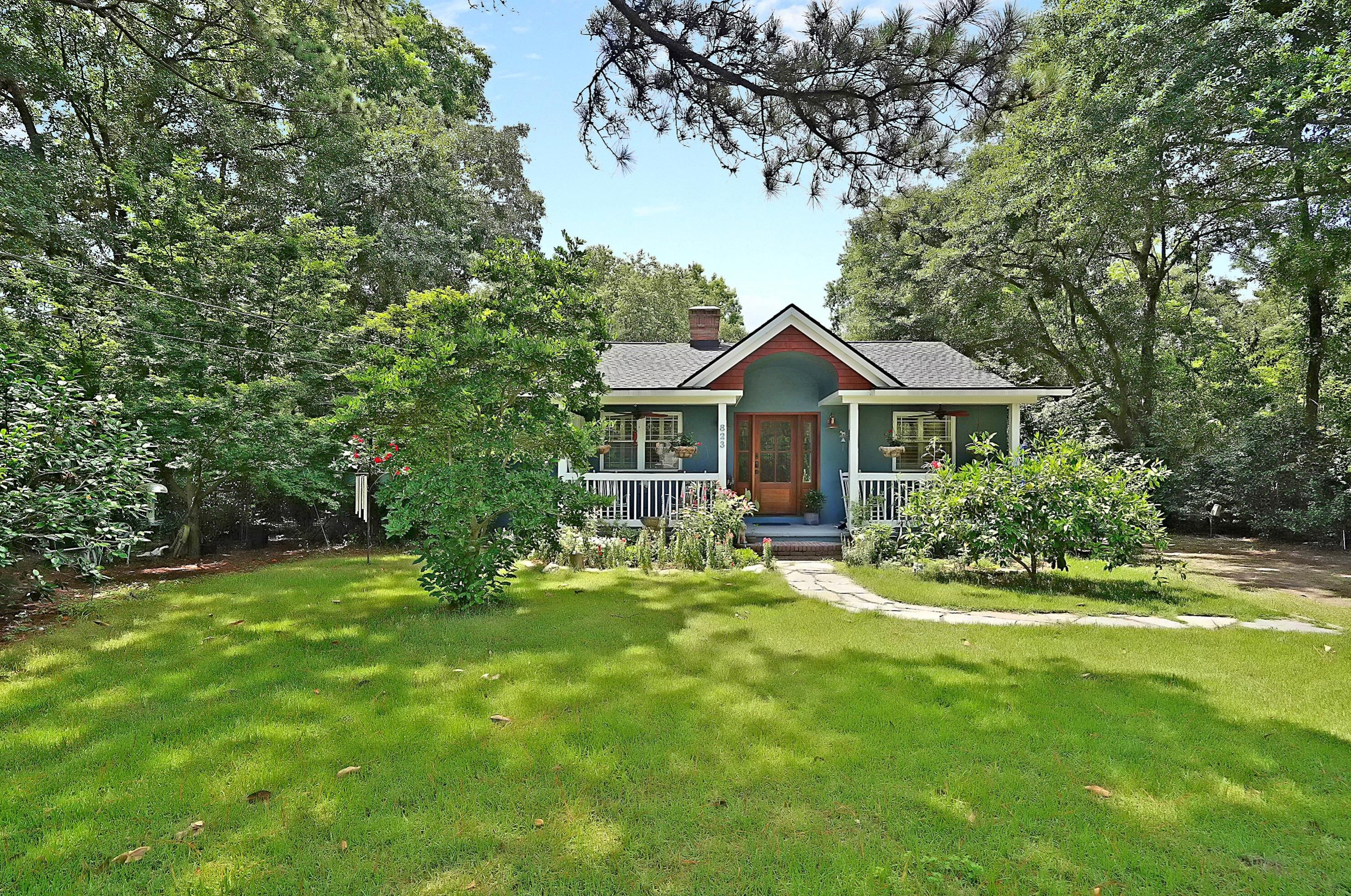 823 Castle Ave, Charleston, SC 29407-5805