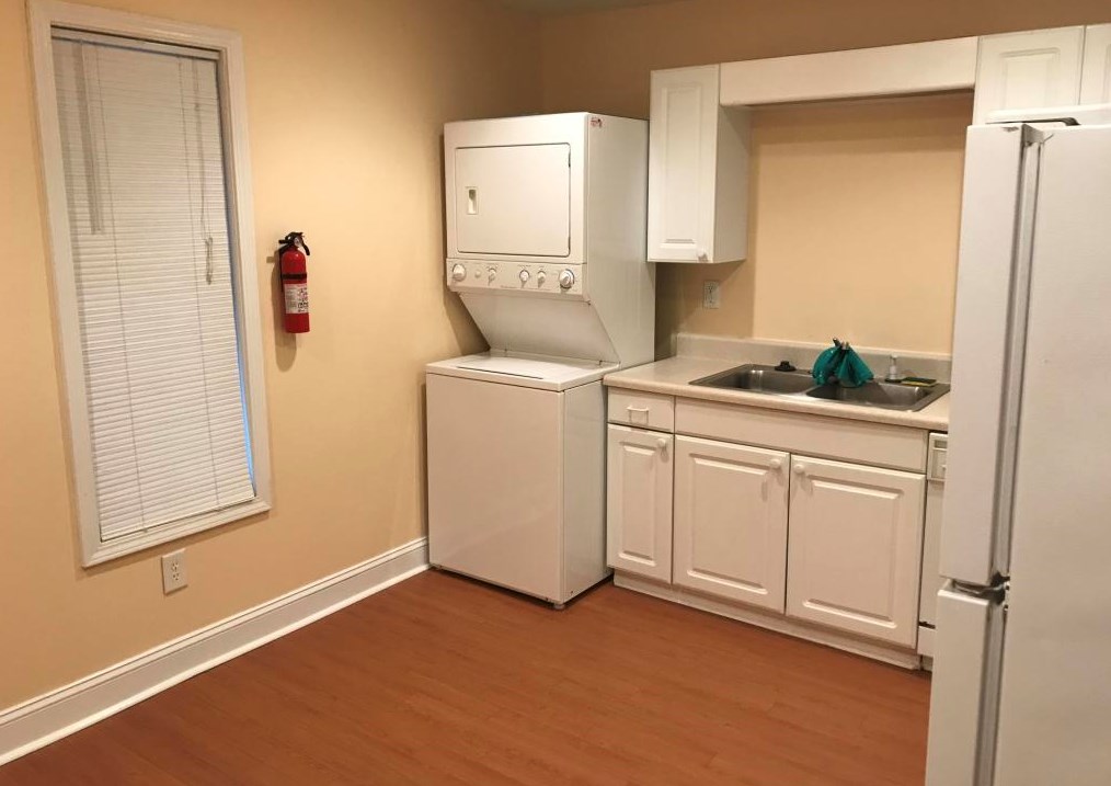 1509 Ben Sawyer Blvd, Mount Pleasant, SC 29464