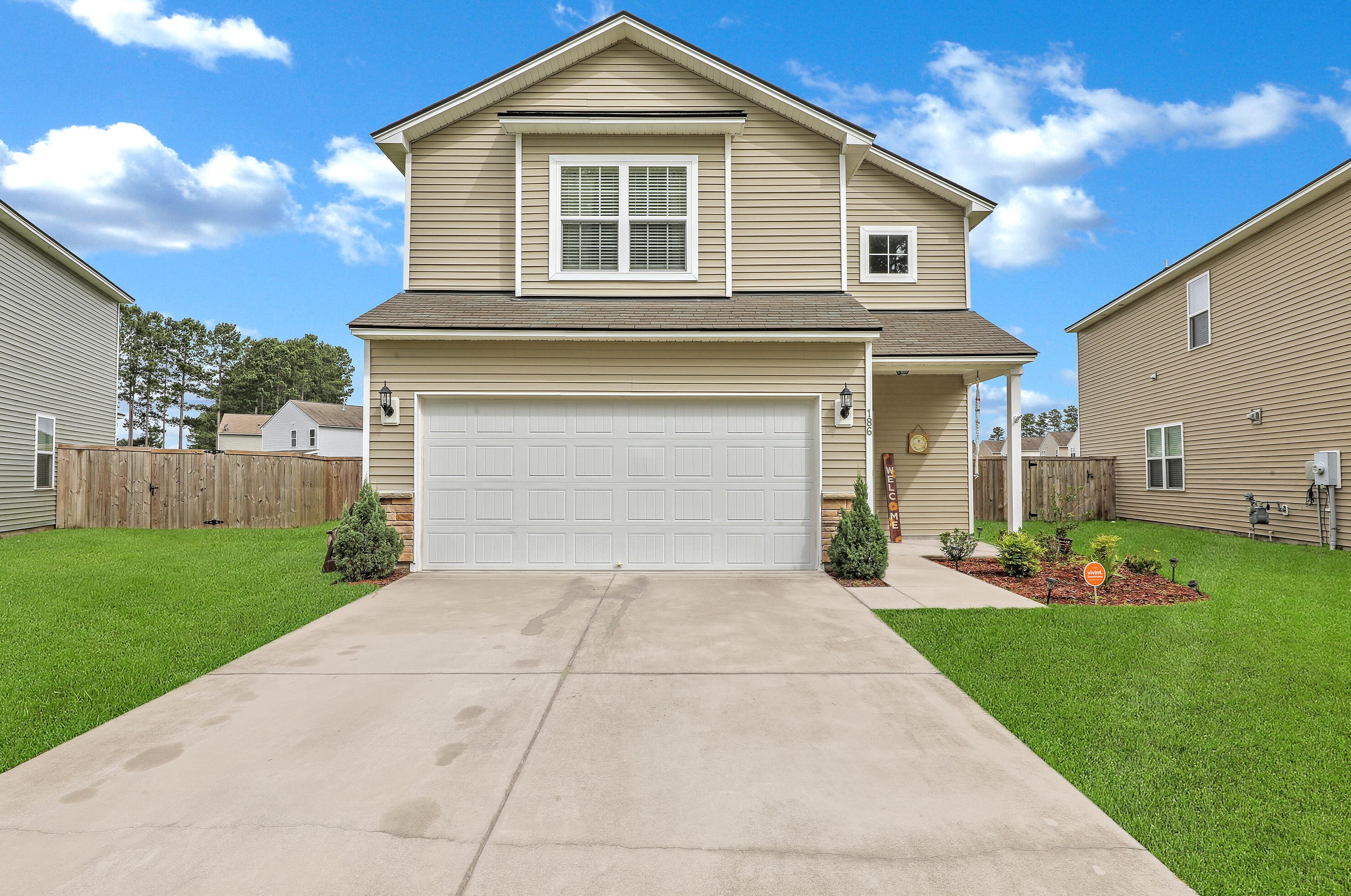 186 Brookhaven Rd, Summerville, SC 29486-5437