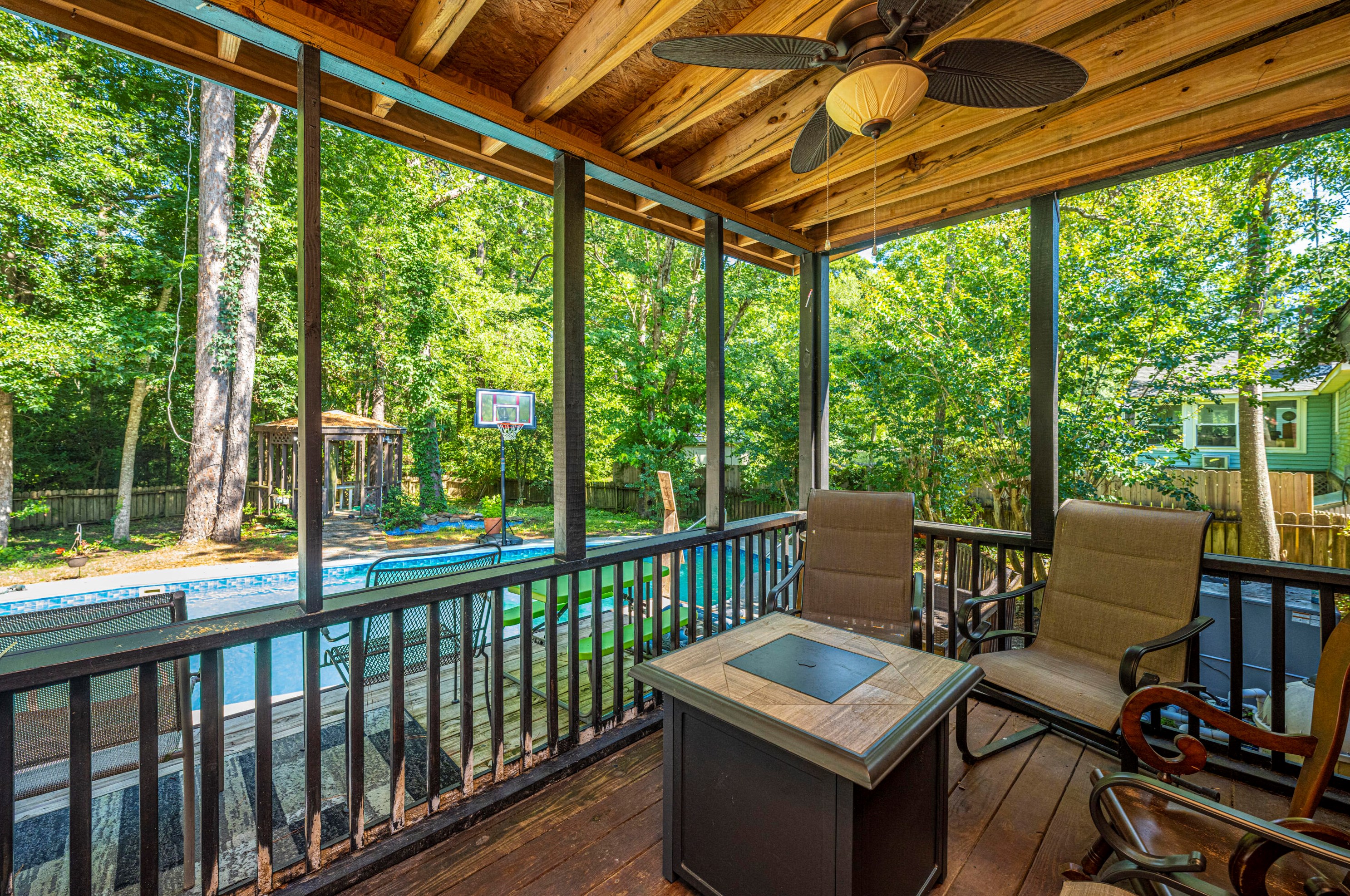 408 Red Fox Run, Summerville SC  29485-4814 exterior