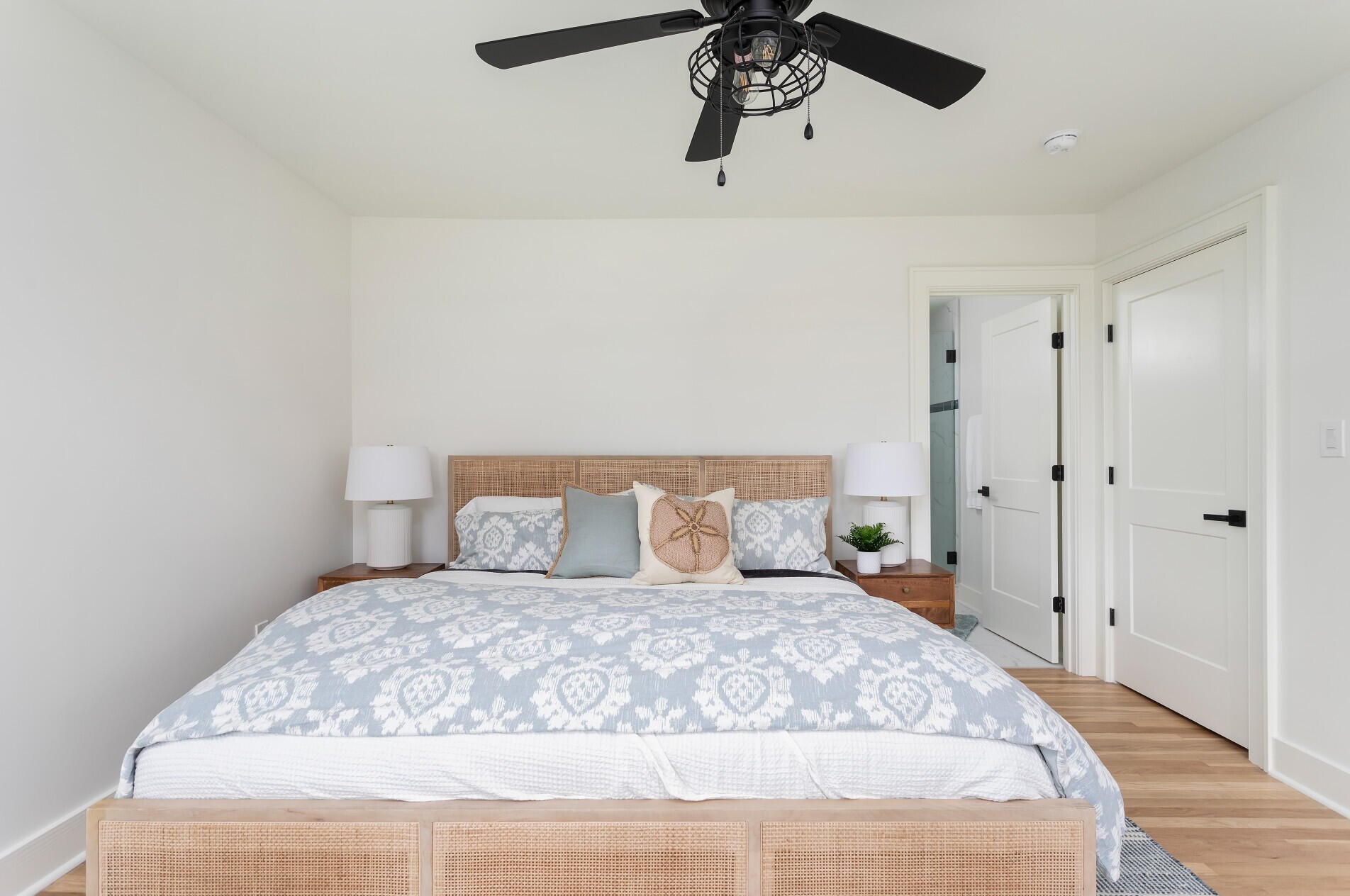 1837 Capri Dr, Charleston SC  29407-7603 exterior