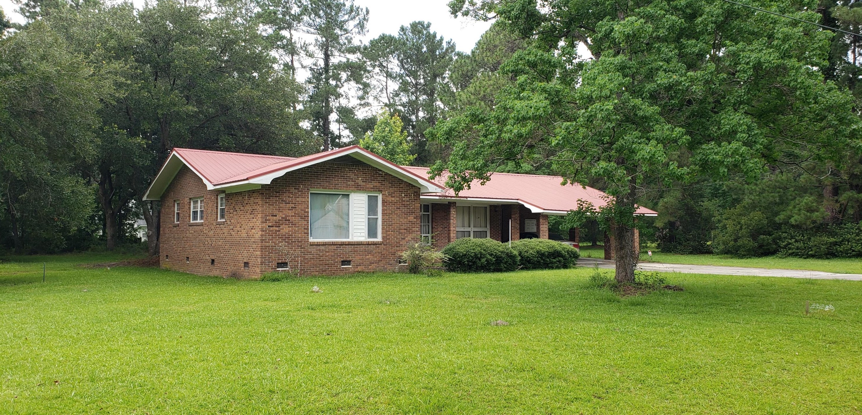 103 Young Dr, Summerville, SC 29483-4867