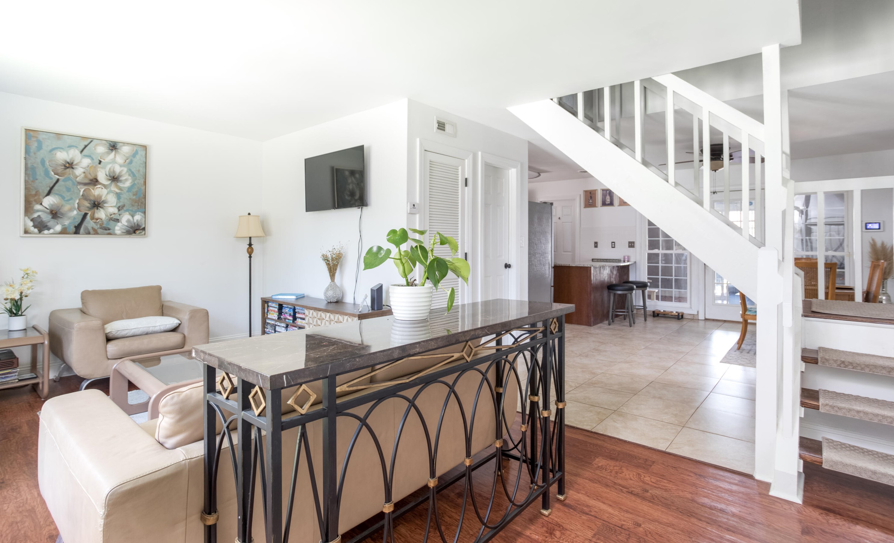 5565 Shirley Dr E, Charleston, SC 29418