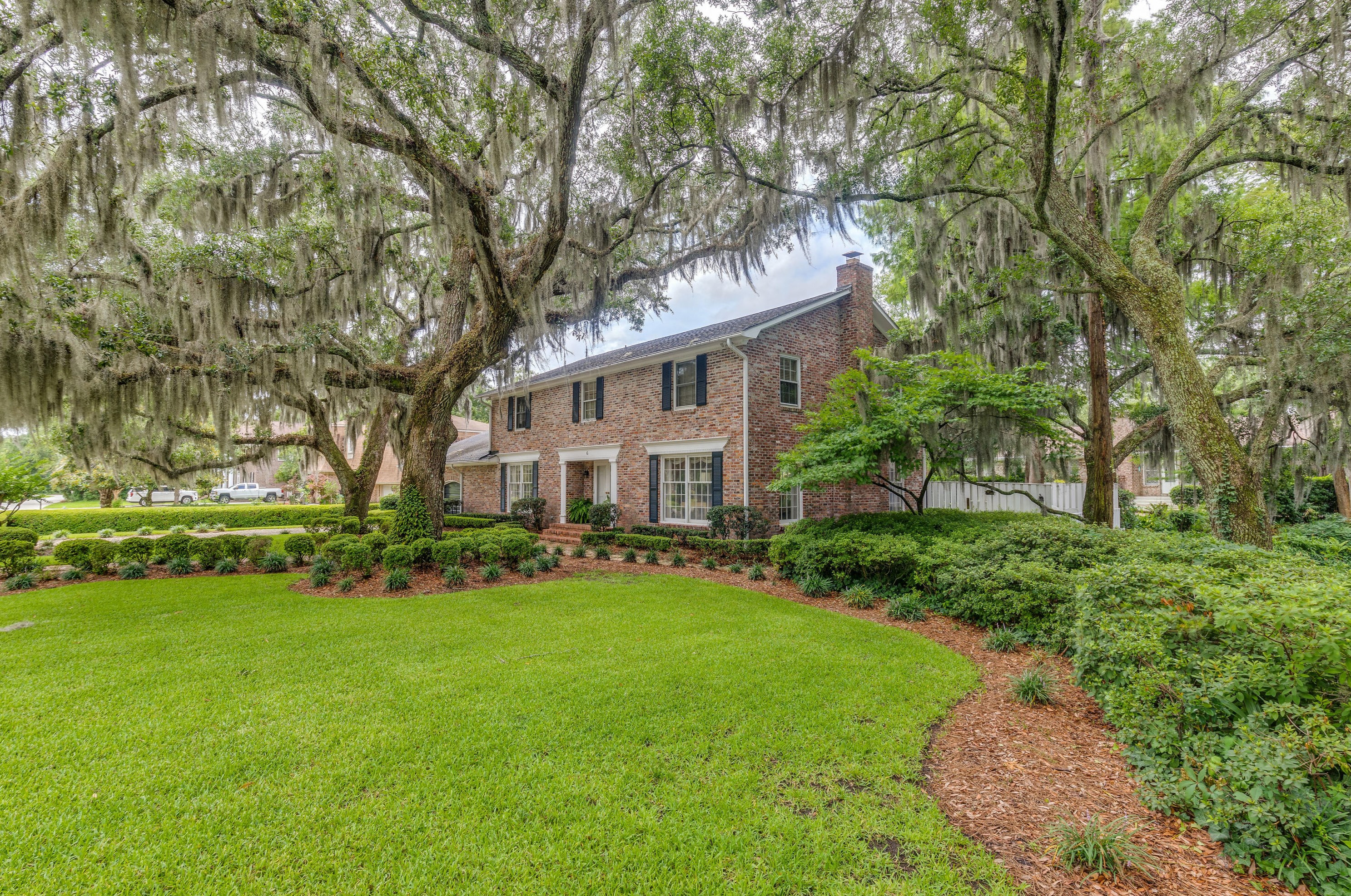 6 Fort Royal Ave, Charleston, SC 29407-6012