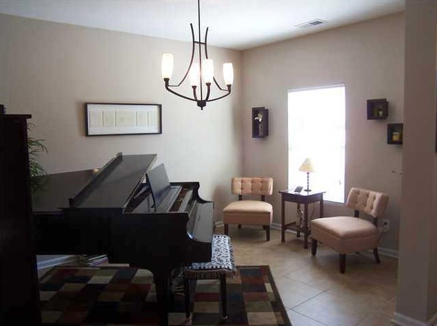 486 Dolphin Dr, Summerville SC  29485-4181 exterior
