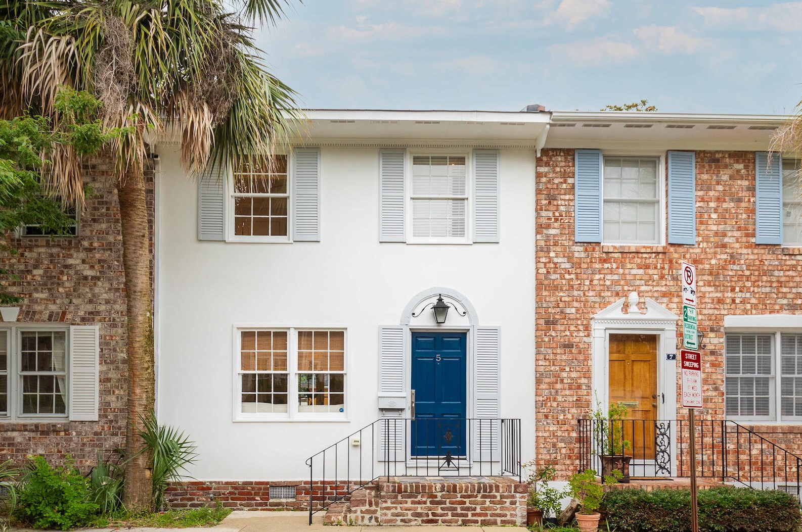 5 Trapman St, Charleston, SC 29401-1912