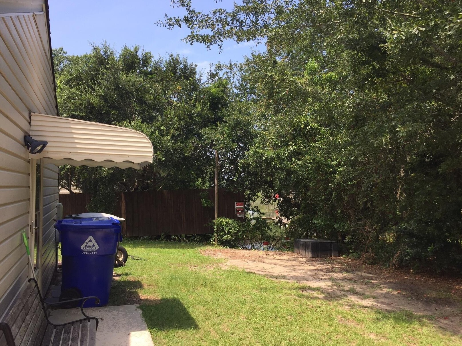 287 Shore Ln, Charleston, SC 29407-5656