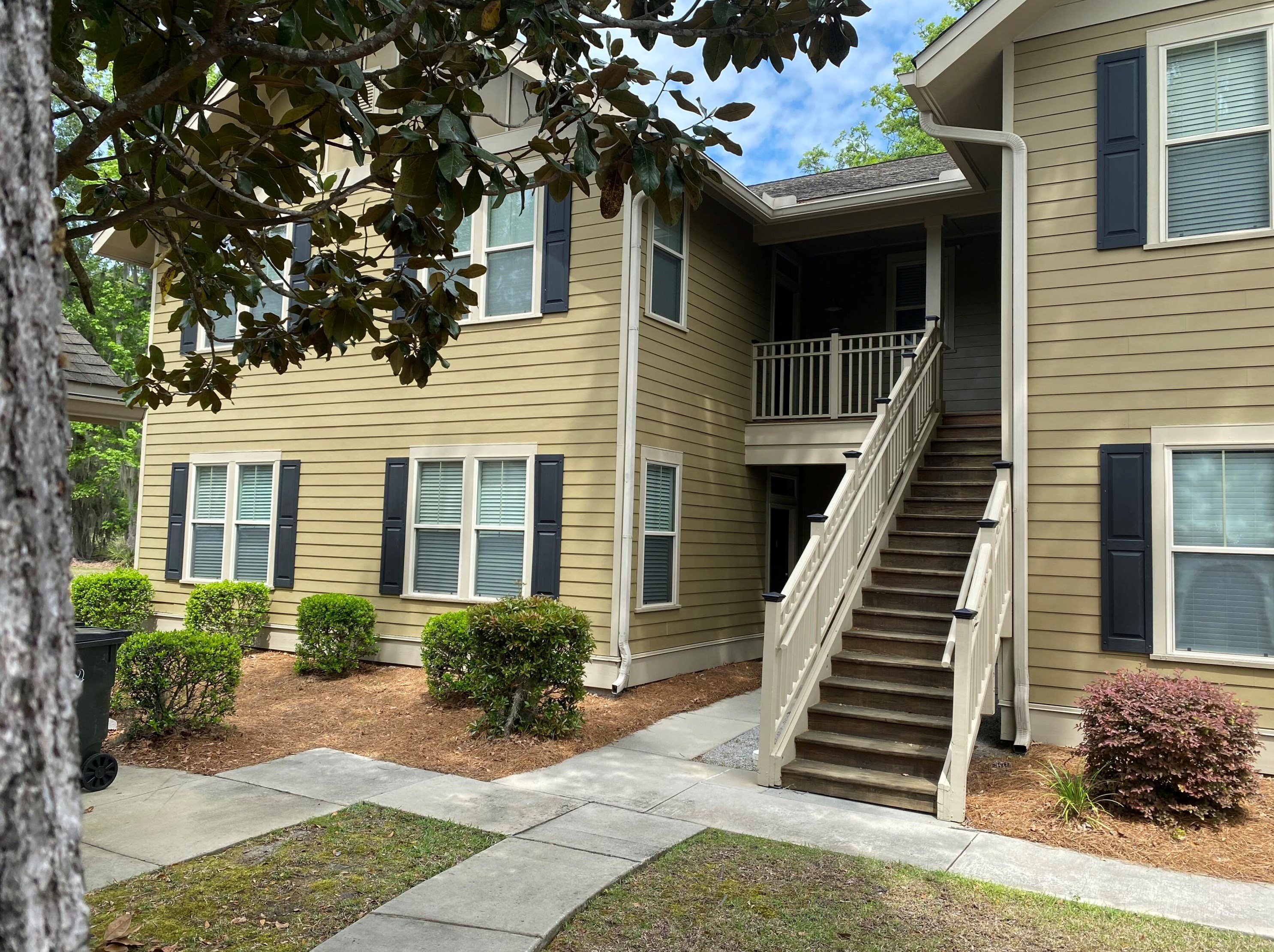 5550 Colonial Chatsworth Cir, Charleston, SC 29418-2752