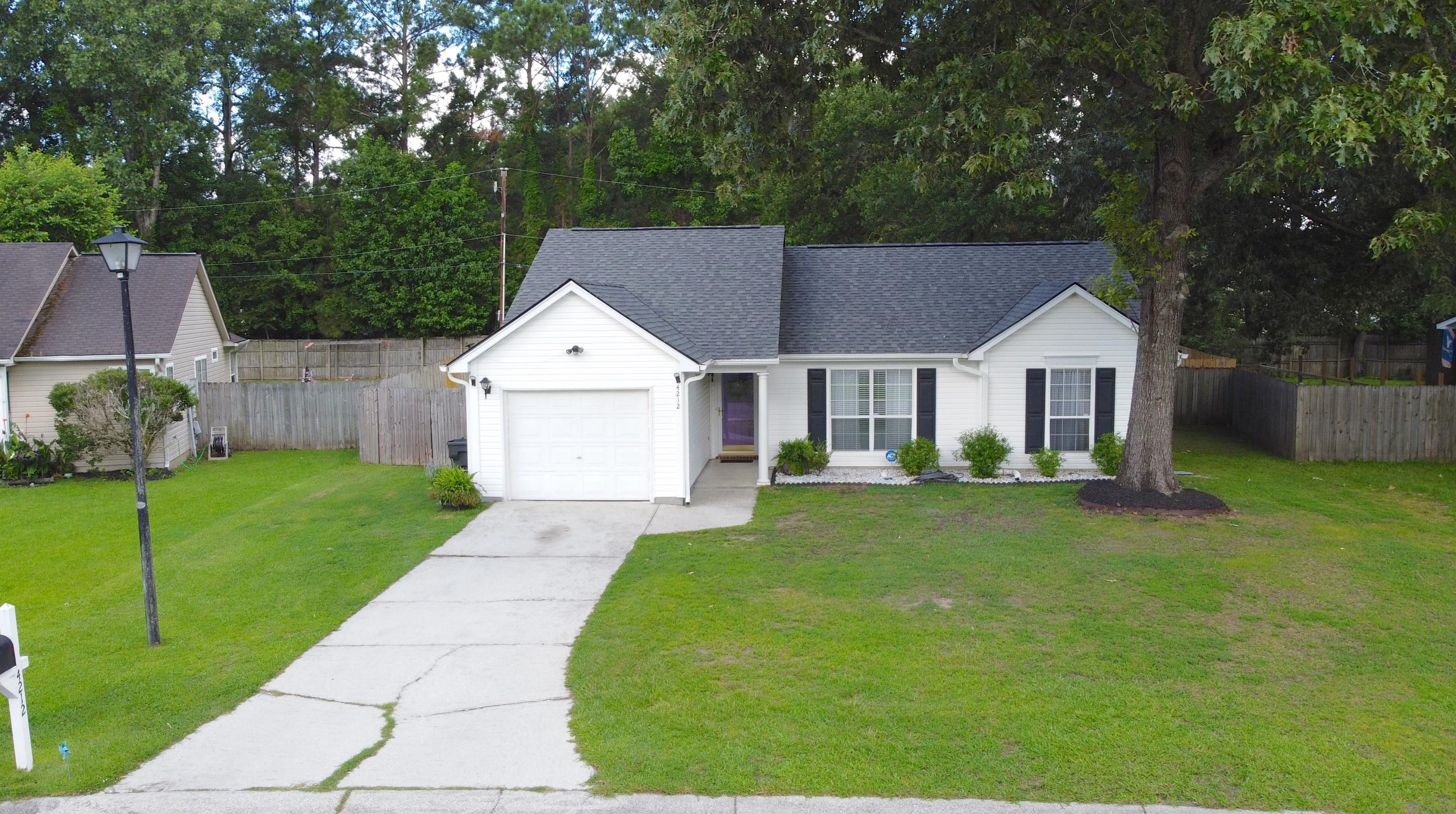 4212 Lavender Ln, Charleston, SC 29420-8223