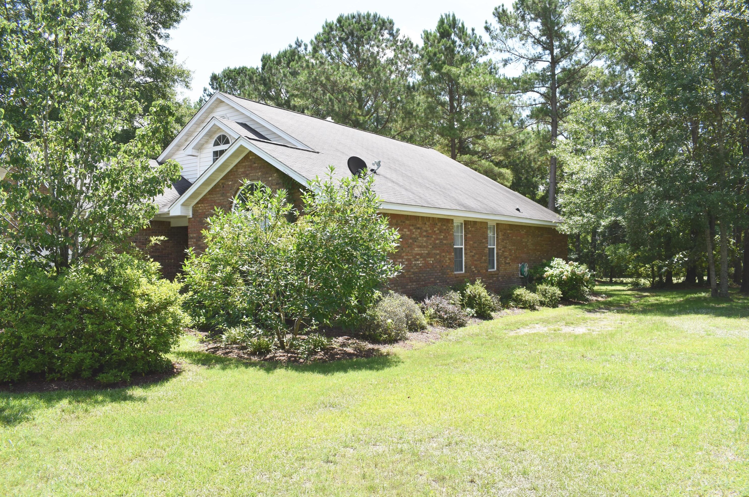 840 Bentwood Cir, Foreston, SC 29102