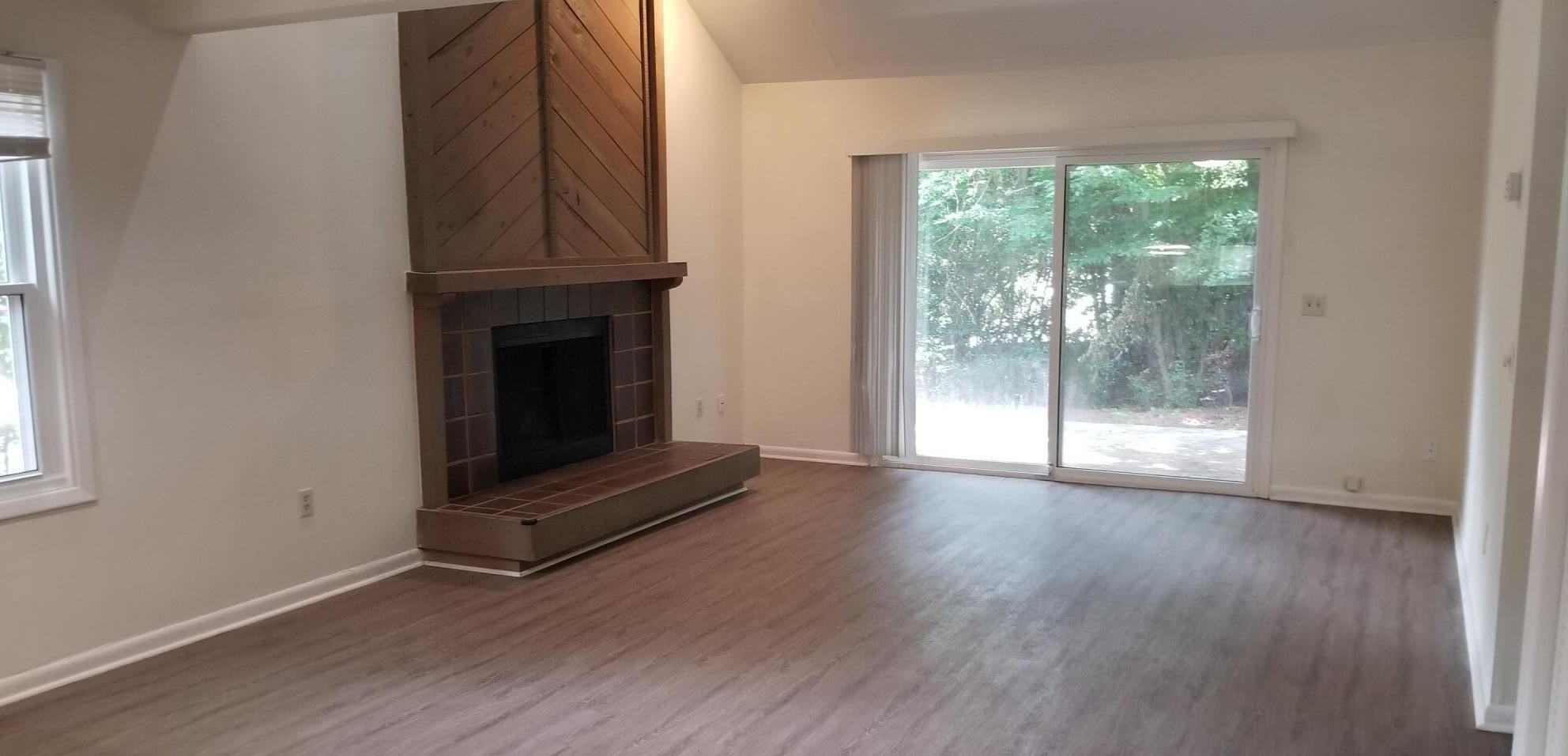 106 Chattum Ct, Summerville, SC 29485