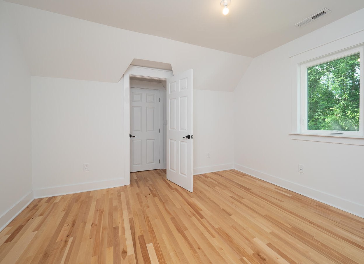 24 Chadwick Dr, Charleston SC  29407-7464 exterior