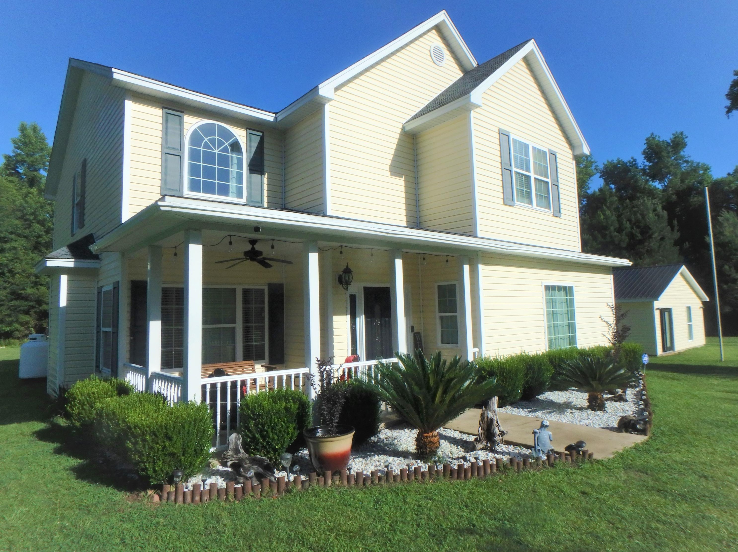 65 Elsie Ct, Cottageville, SC 29435