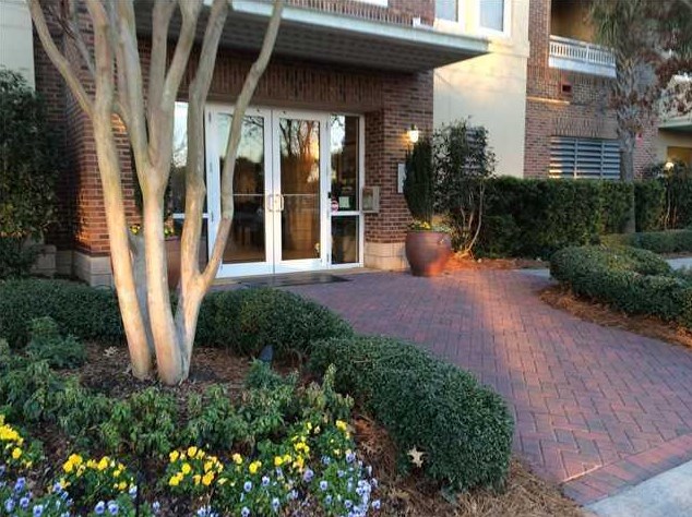 200 River Landing Dr #h305, Charleston, SC 29492