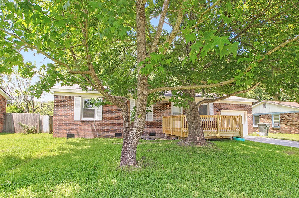 337 Water Oak Dr, Charleston, SC 29445-3722