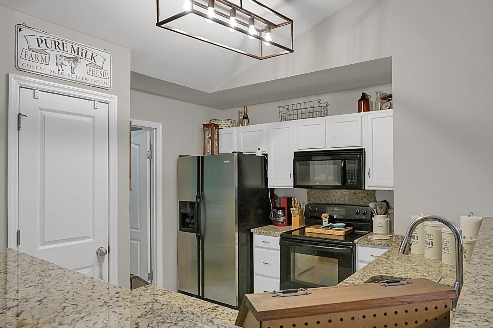 226 Silk Oak Dr, Moncks Corner SC  29461-5030 exterior
