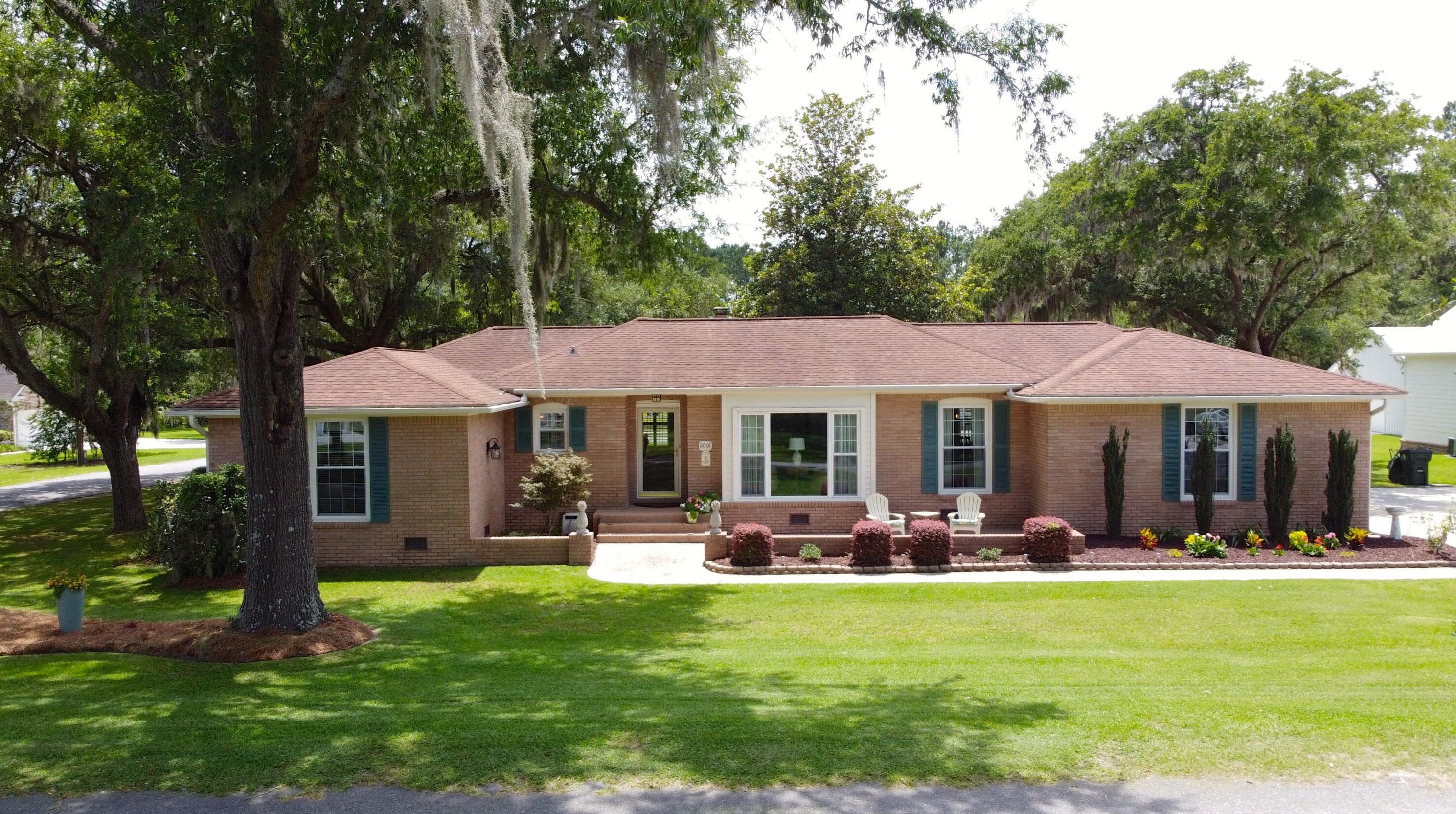 2001 Rock Fish Rd, Moncks Corner, SC 29461-7038