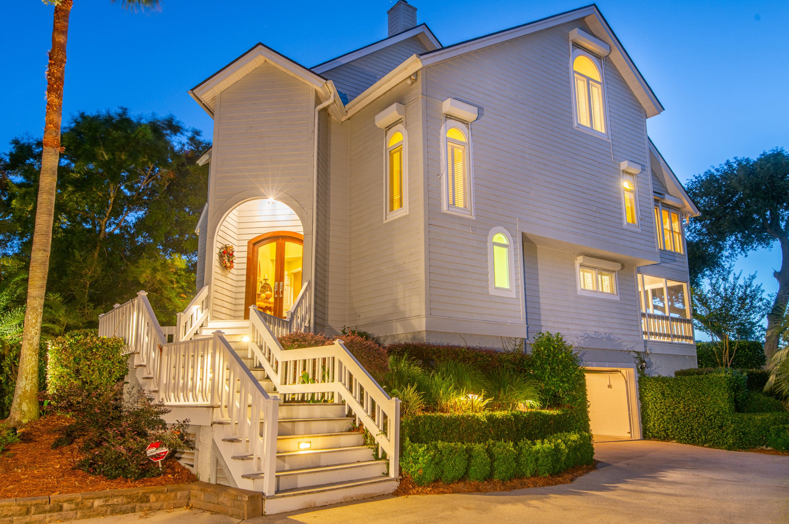 58 Seagrass Ln, Isle of Palms, SC 29451