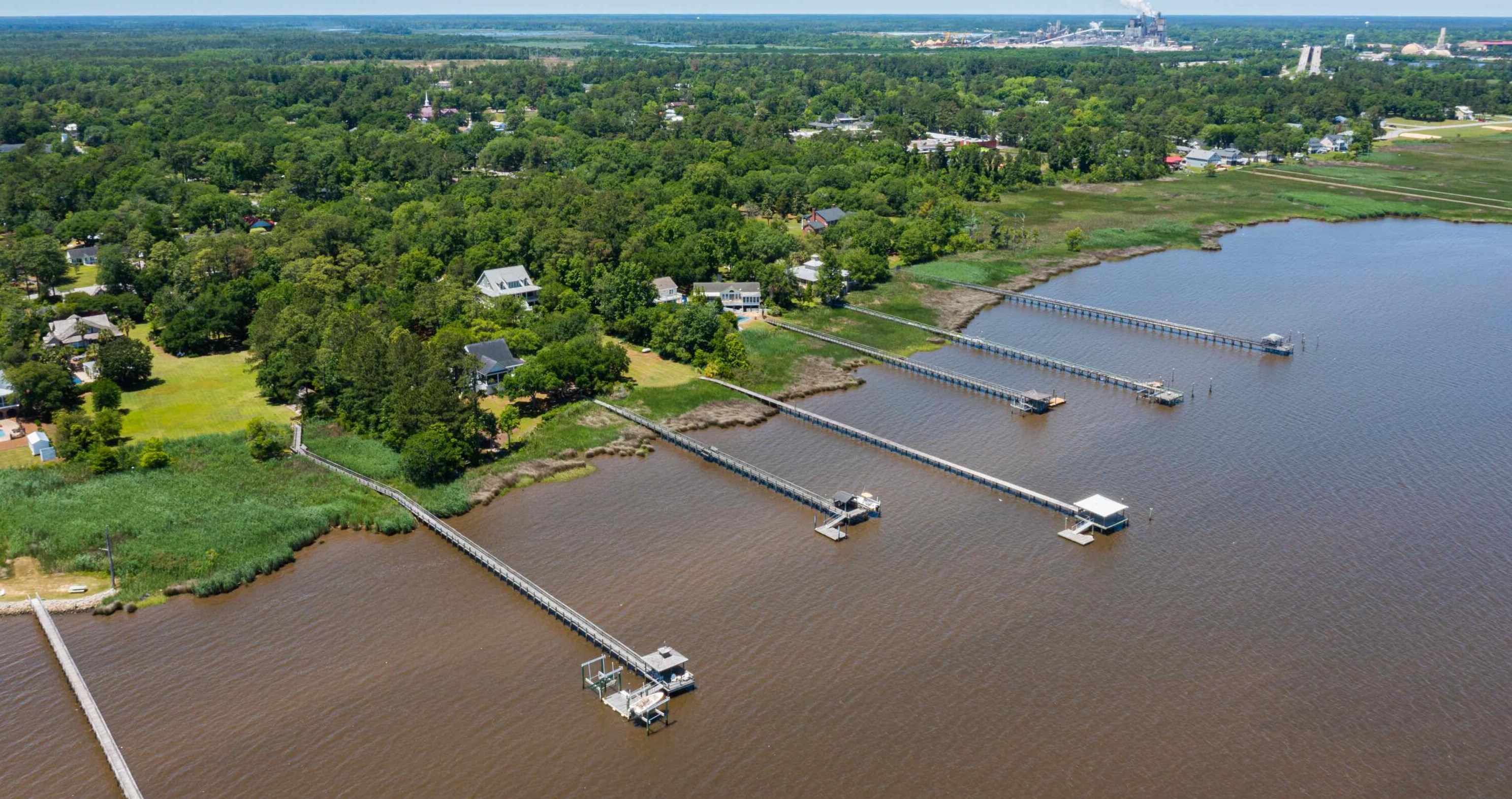 2423 S Bay St, Georgetown, SC 29440
