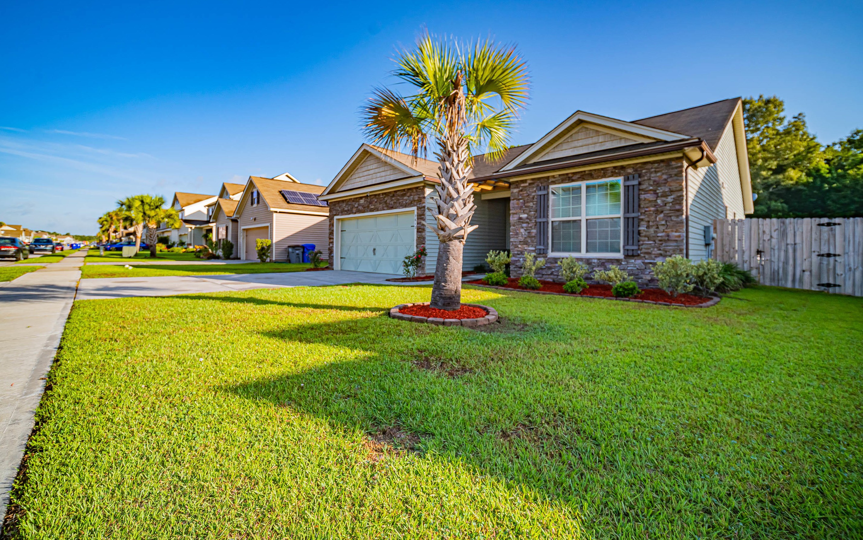 7612 High Maple Cir, Charleston, SC 29418-2401