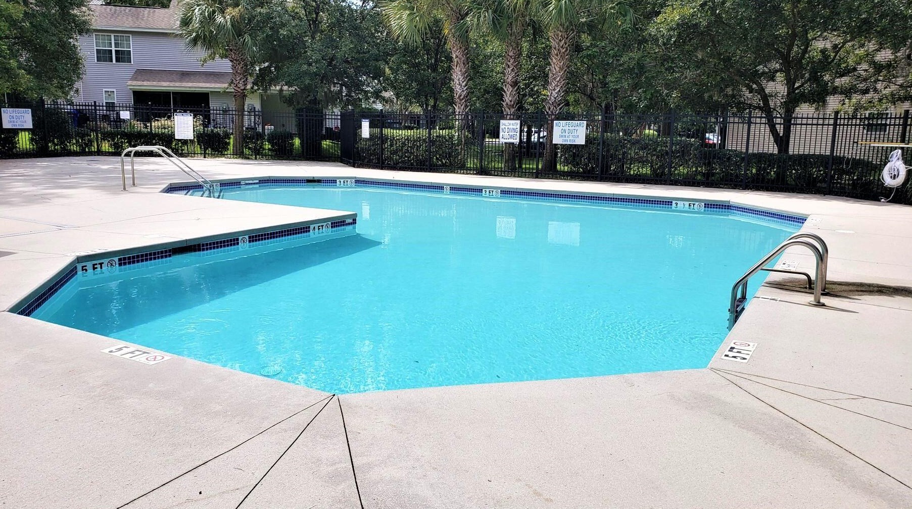 8056 Shadow Oak Dr, Charleston, SC 29406-9575