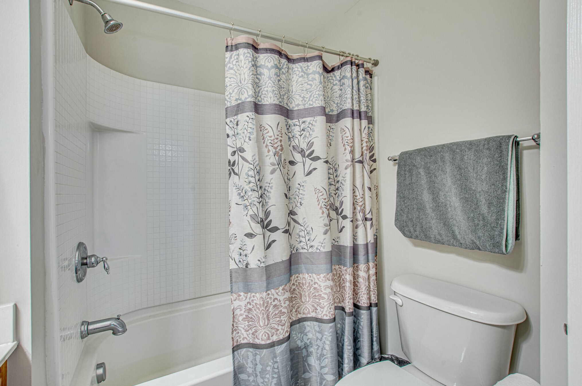 8281 Little Sydneys Way, Charleston SC  29406-8924 exterior