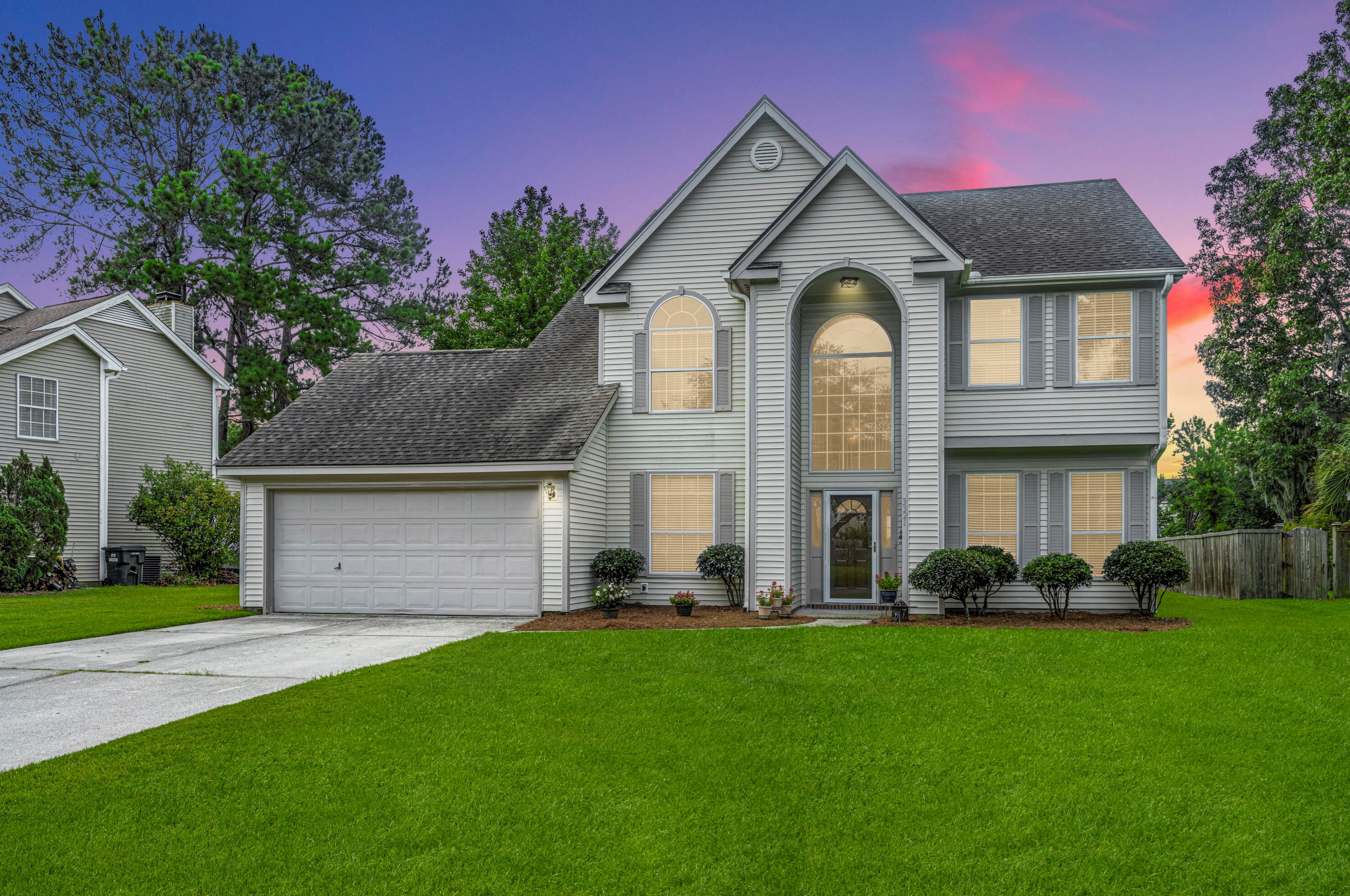 3321 Forest Glen Dr, Charleston, SC 29414-7516