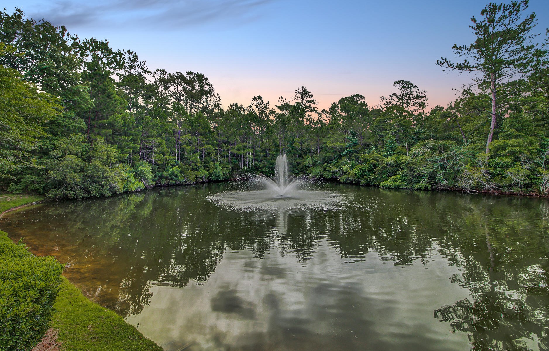 502 Elm Hall Cir, Summerville, SC 29483-8677