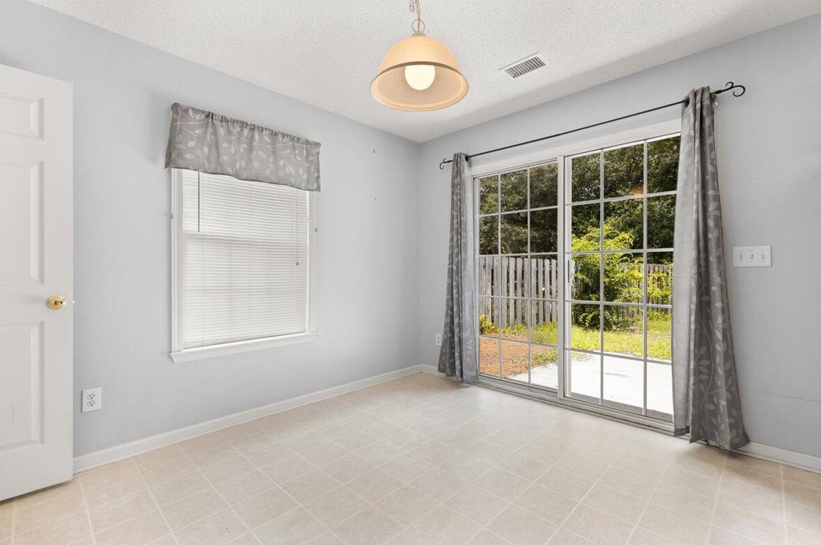 1510 Clark Sound Cir, Charleston SC  29412-8431 exterior