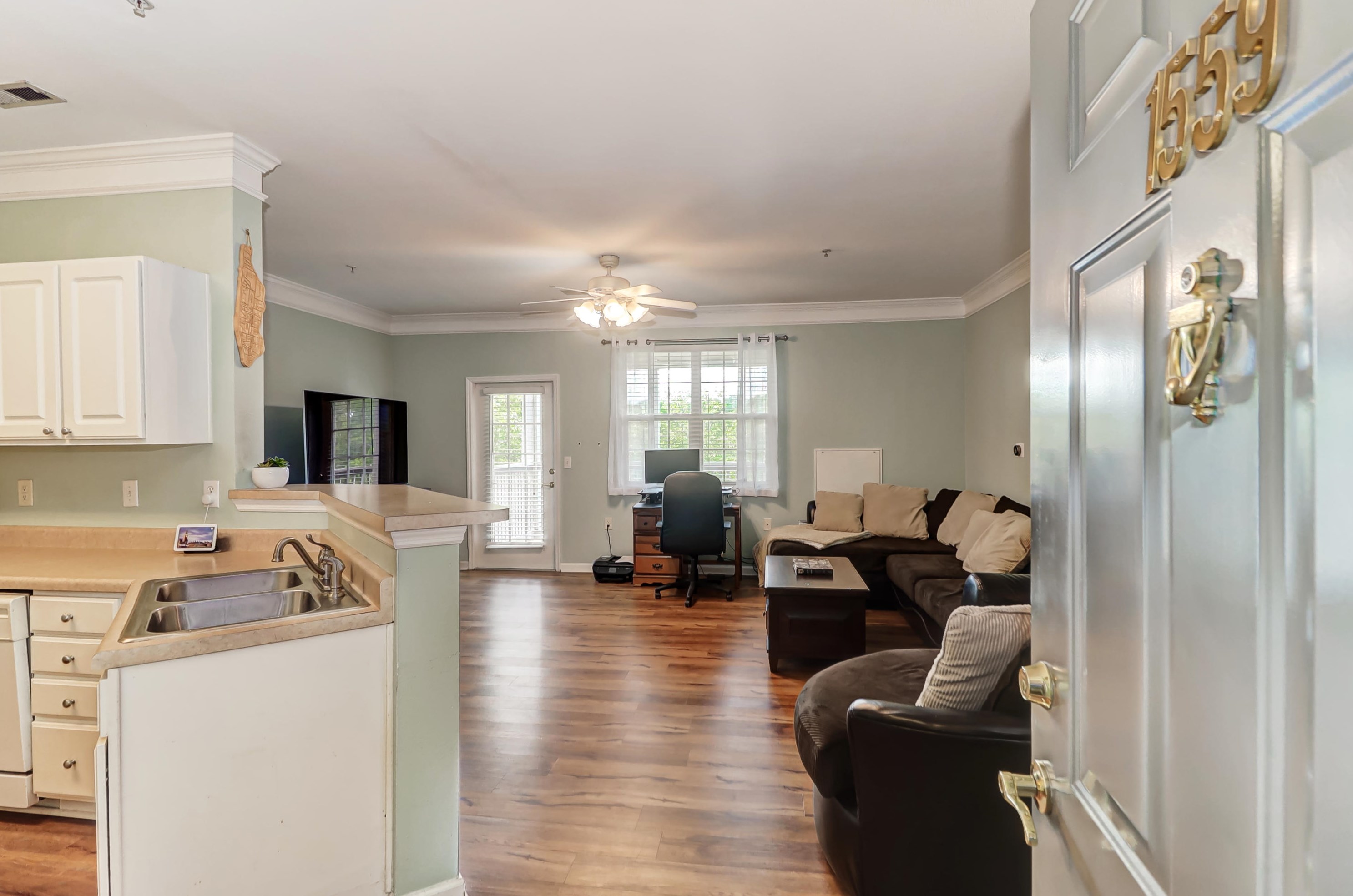 1559 Cambridge Lakes Dr #304d, Mount Pleasant, SC 29464