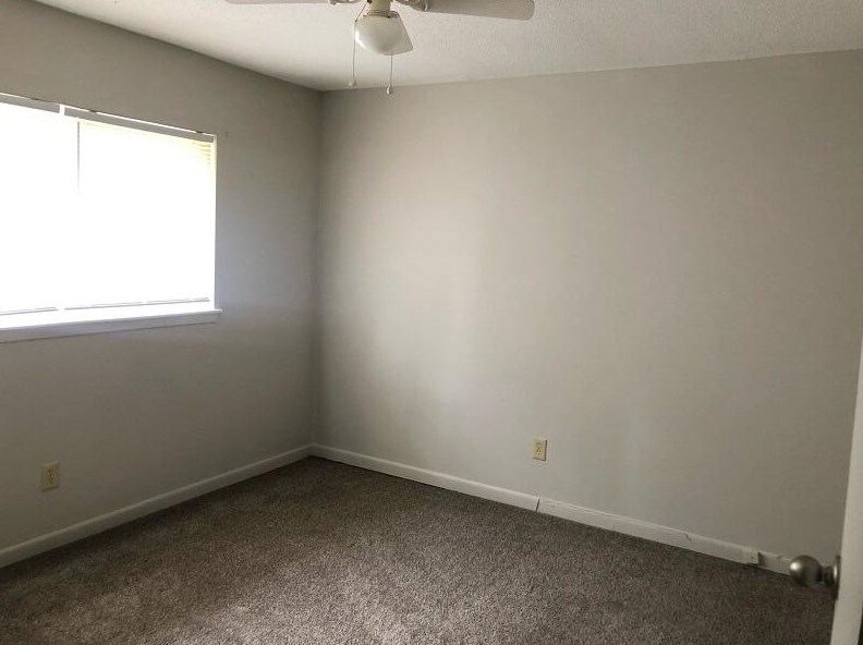 1844 Tall Pines Cir, Columbia SC  29205-4935 exterior