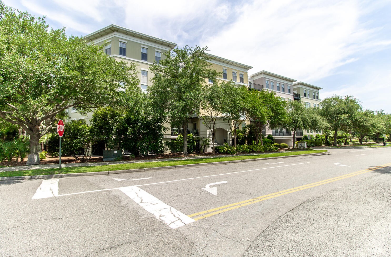 498 Albemarle Rd Unit 513, Charleston, SC 29407