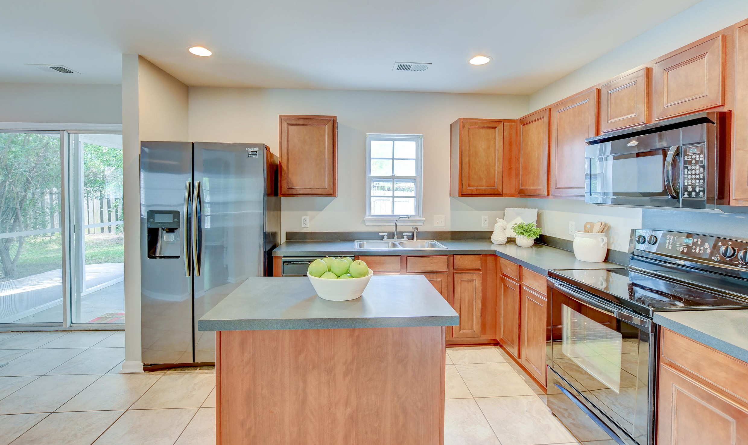 102 Salem Rd, Ladson, SC 29456