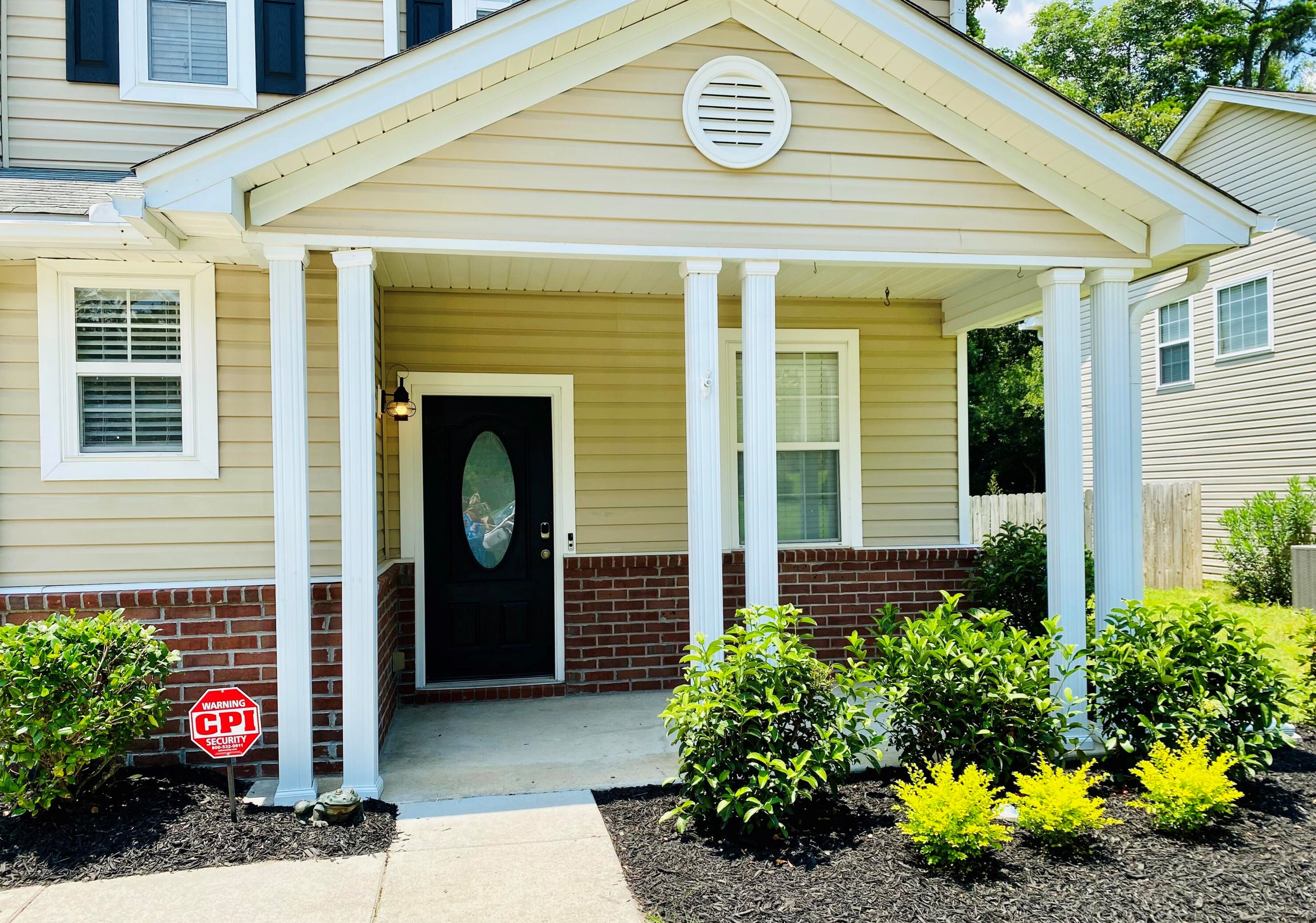 140 Graduate Ln, Ladson, SC 29456