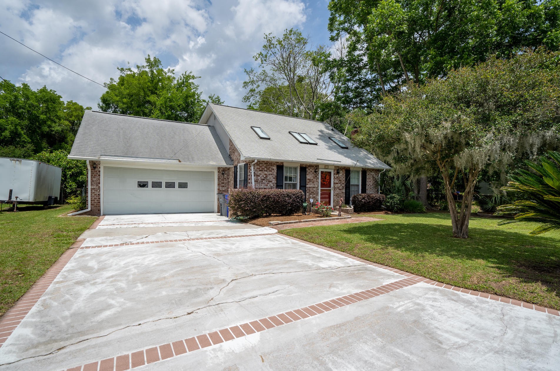 4316 Bream Rd, Charleston, SC 29418-5406