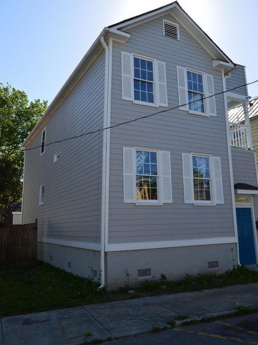 18 Larnes St, Charleston, SC 29403-4619
