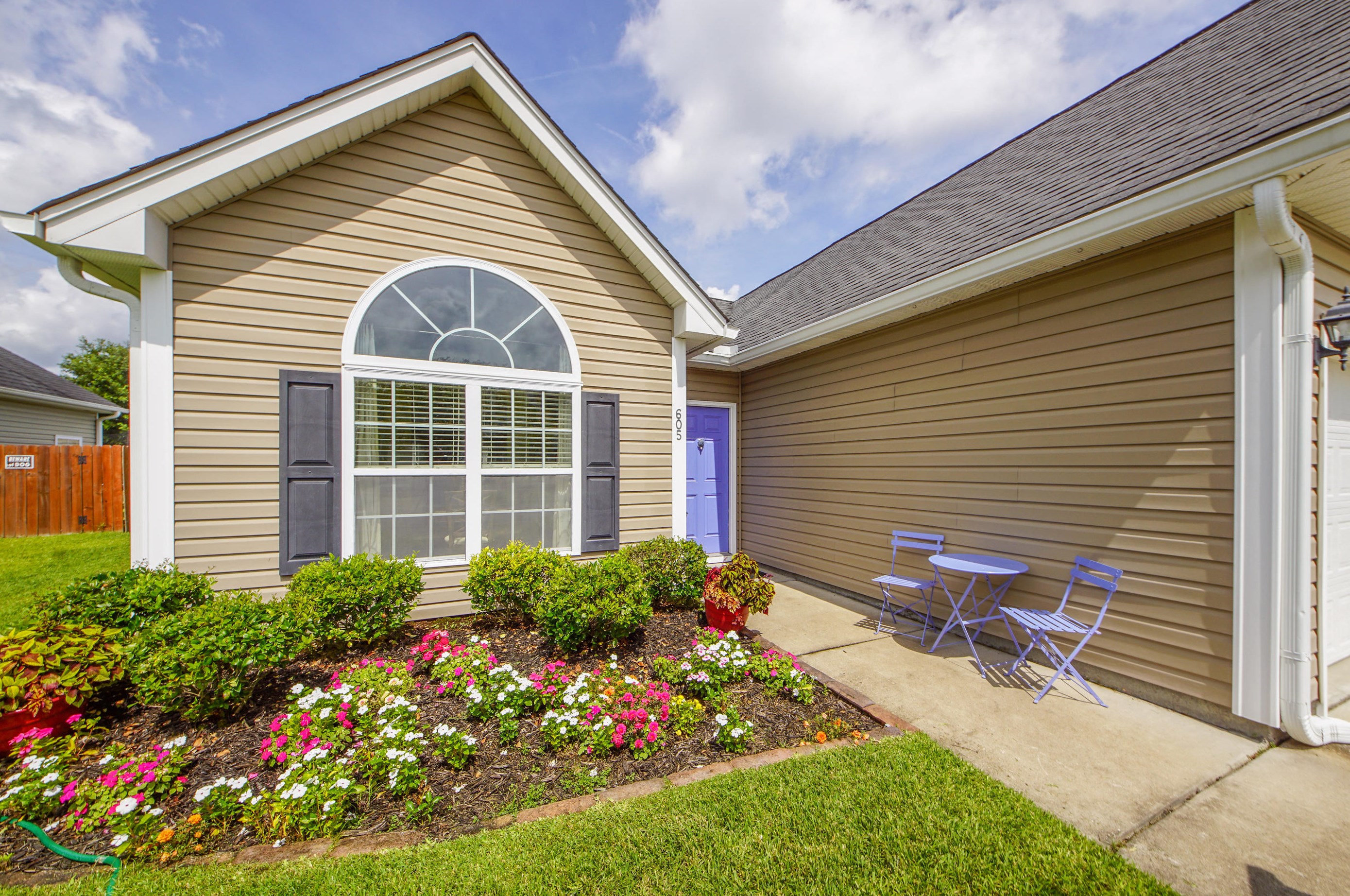 605 Kolb Ct, Charleston, SC 29445-3659