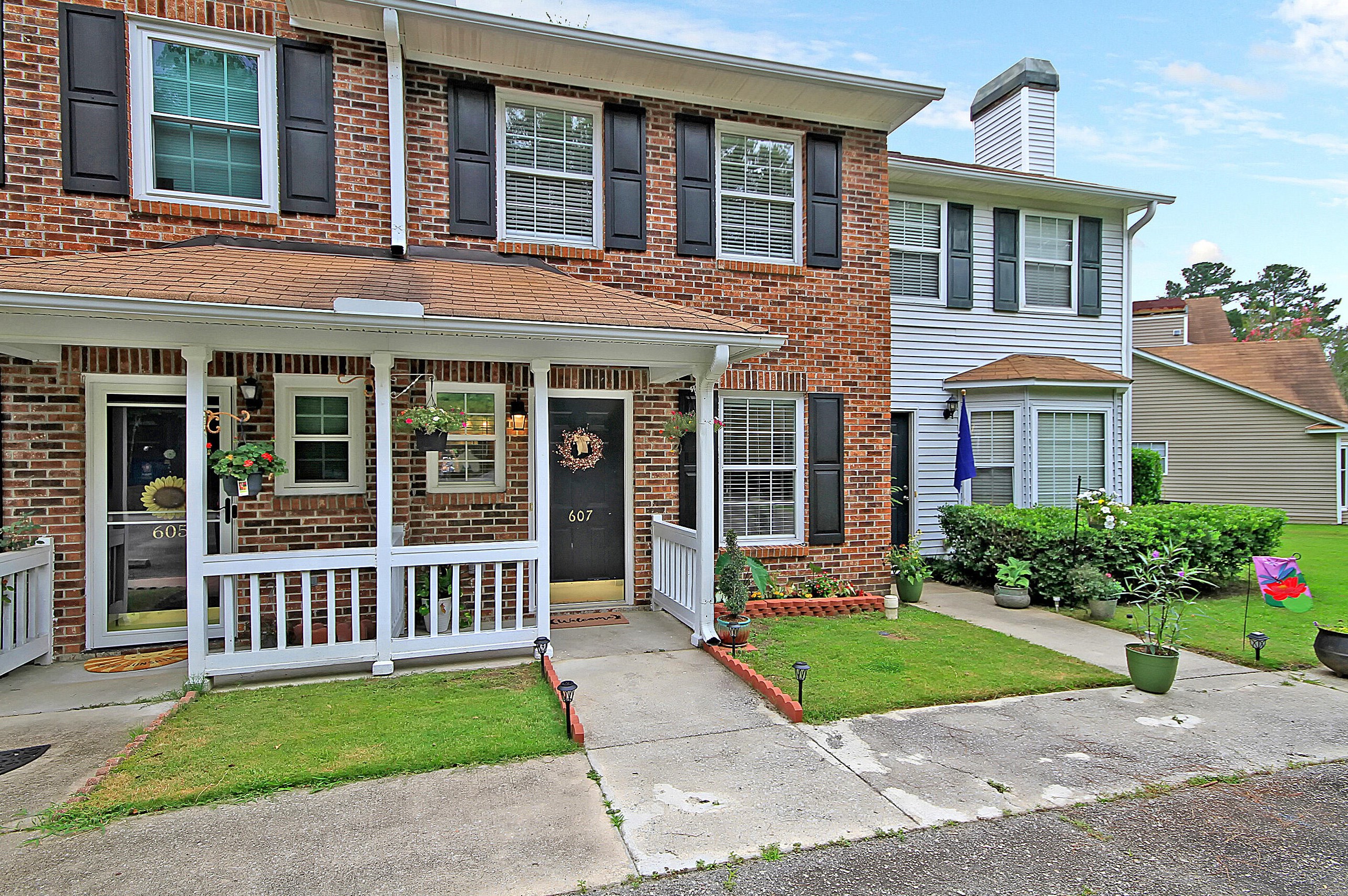 607 Reserve Way, Summerville, SC 29485-8653