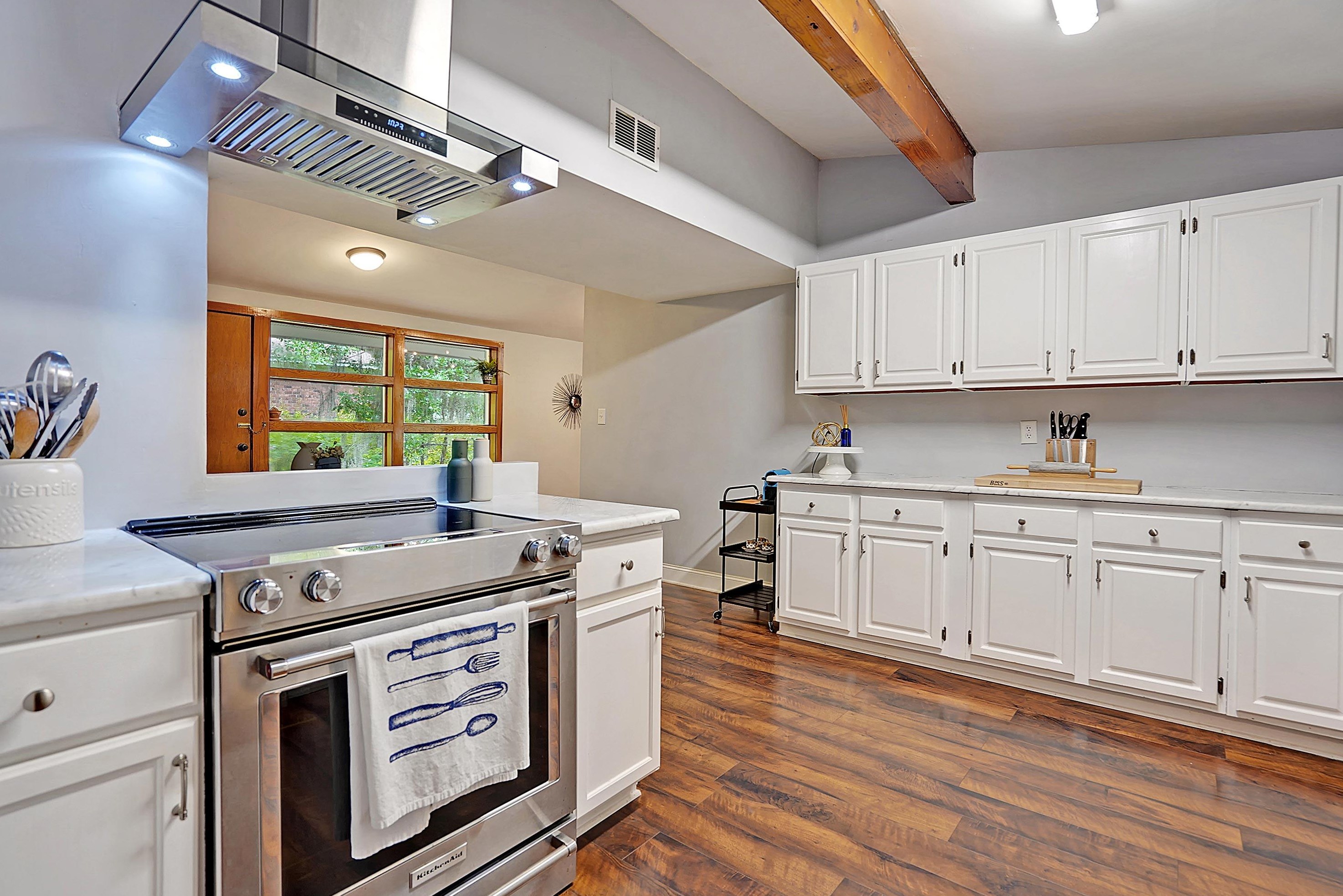 4315 Withers Dr, Charleston, SC 29405-6769