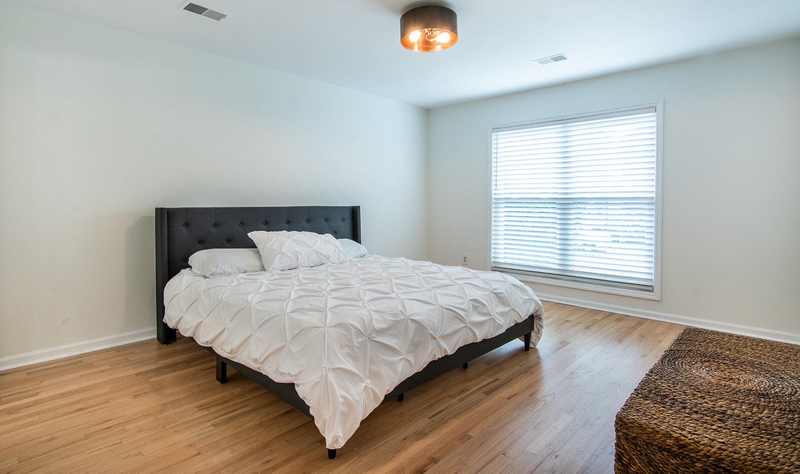 1528 Barquentine Dr, Mount Pleasant SC  29464-4928 exterior