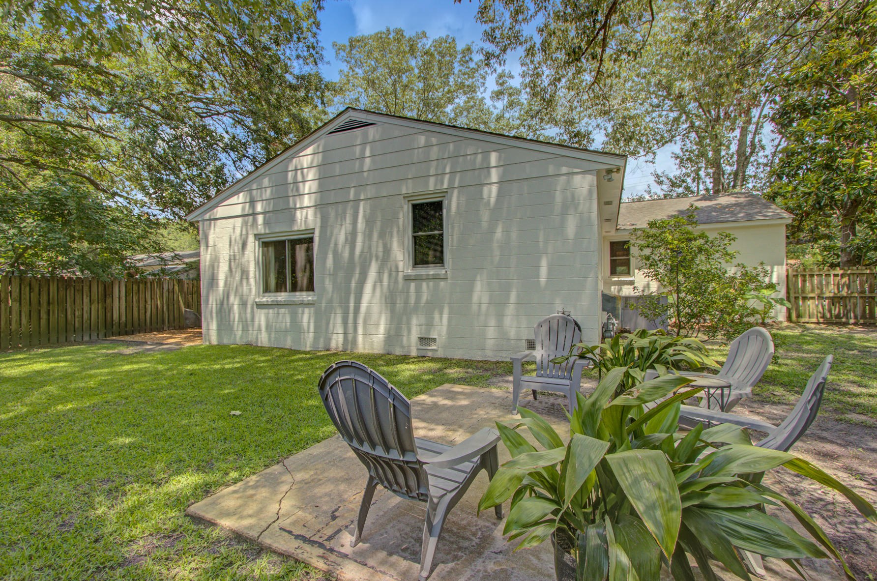 311 Mill Creek Dr, Charleston SC  29407 exterior