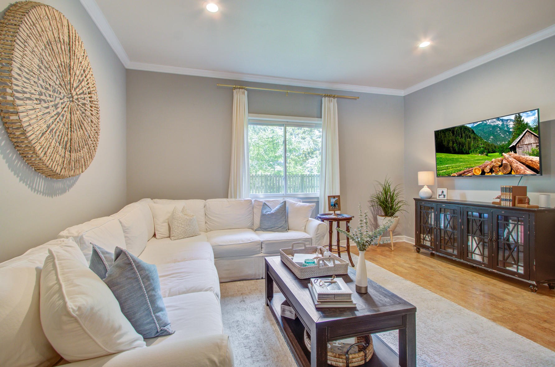 311 Mill Creek Dr, Charleston SC  29407 exterior