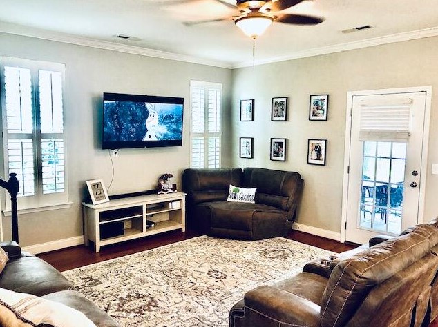 208 Red Leaf Blvd, Moncks Corner SC  29461-8880 exterior