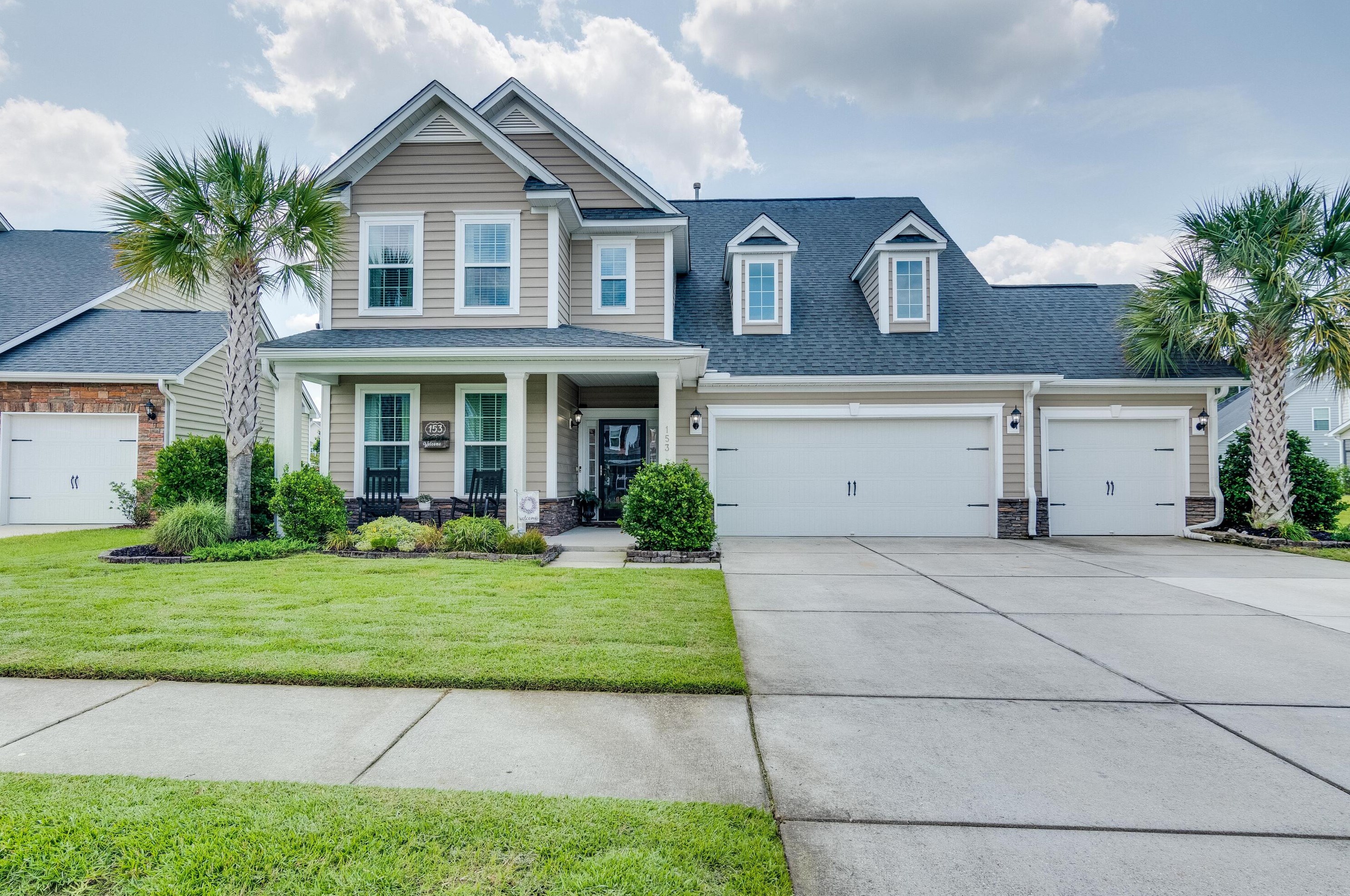 153 Royal Star Rd, Summerville, SC 29483-2494